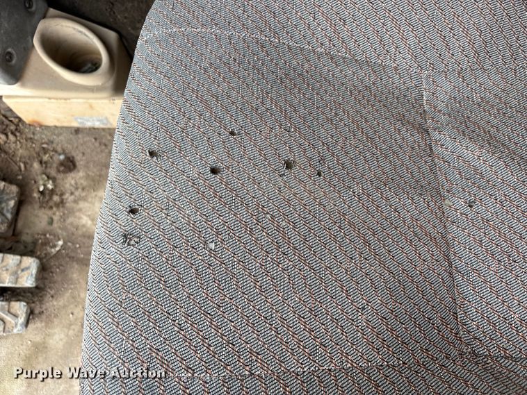 image for item DT0023 1998 Caterpillar 322B L long reach excavator