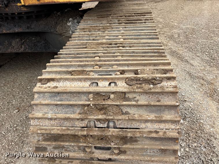 image for item DT0023 1998 Caterpillar 322B L long reach excavator