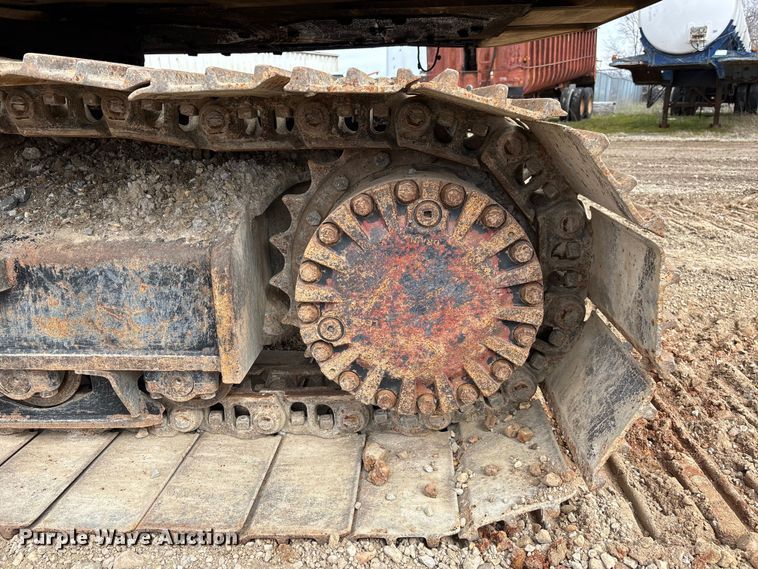 image for item DT0023 1998 Caterpillar 322B L long reach excavator