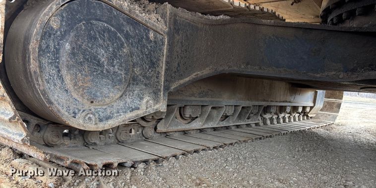 image for item DT0023 1998 Caterpillar 322B L long reach excavator