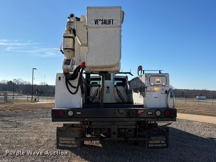 image for item DT0041 2016 RAM 5500 bucket truck