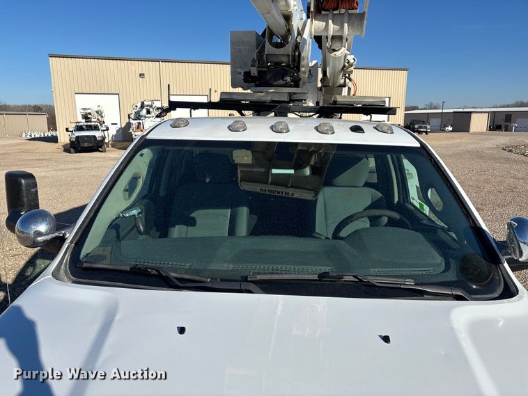 image for item DT0041 2016 RAM 5500 bucket truck