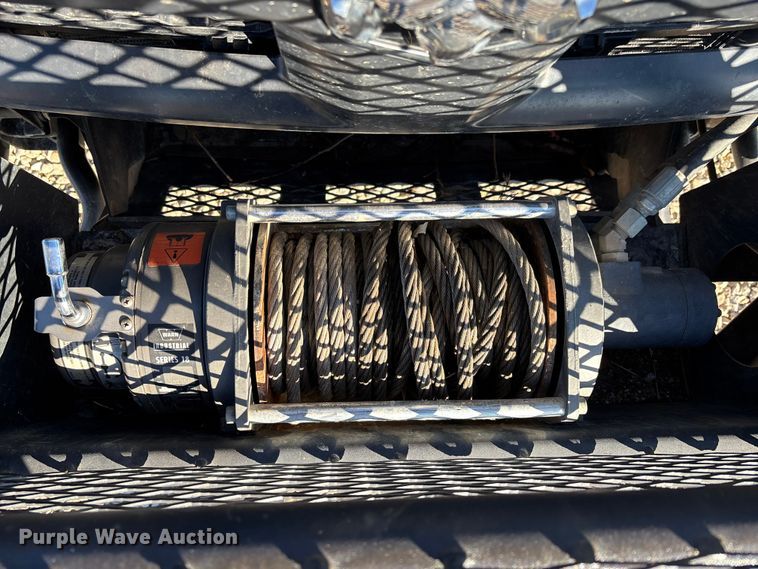 image for item DT0041 2016 RAM 5500 bucket truck