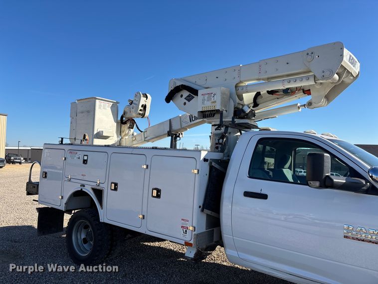 image for item DT0041 2016 RAM 5500 bucket truck