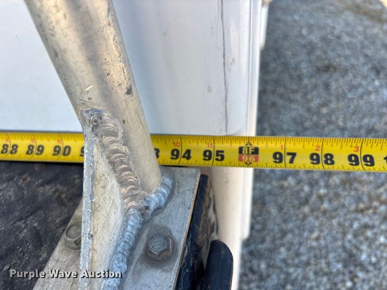 image for item DT0041 2016 RAM 5500 bucket truck