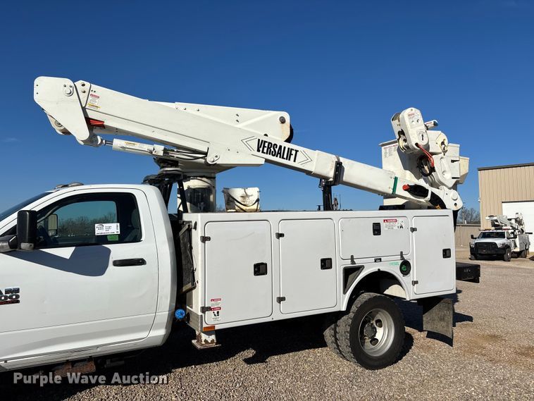 image for item DT0041 2016 RAM 5500 bucket truck