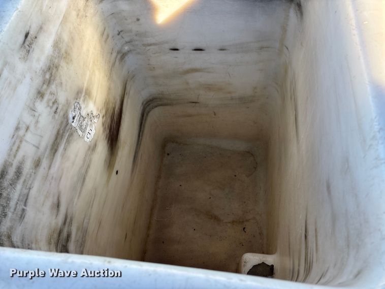 image for item DT0041 2016 RAM 5500 bucket truck