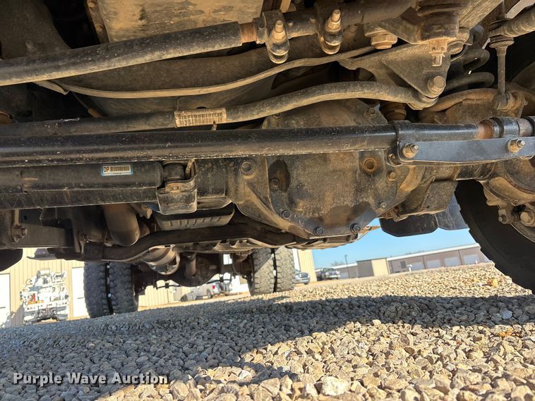 image for item DT0041 2016 RAM 5500 bucket truck