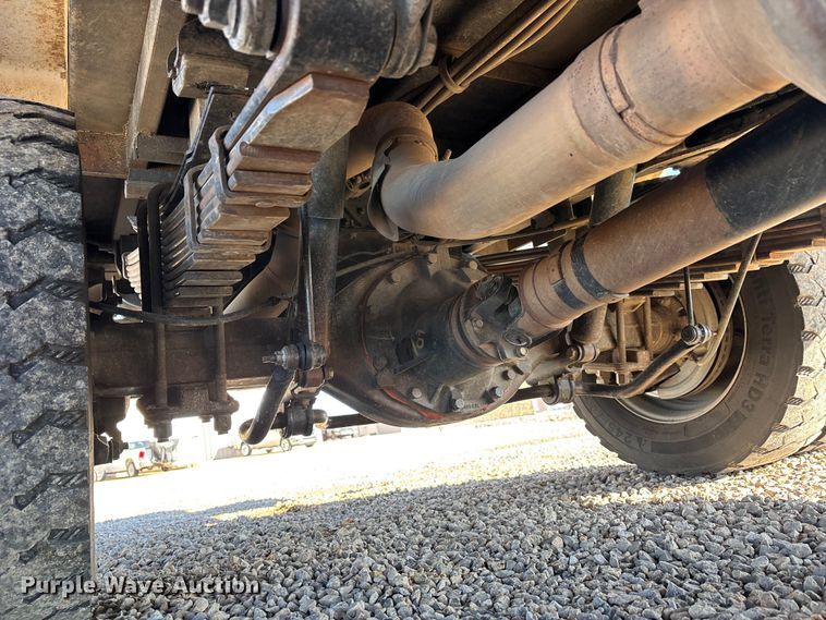 image for item DT0041 2016 RAM 5500 bucket truck