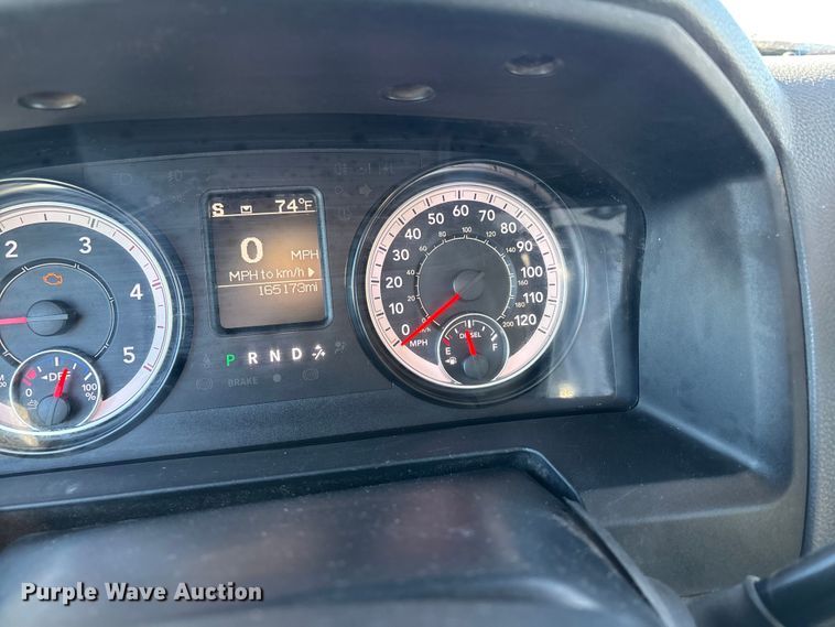 image for item DT0041 2016 RAM 5500 bucket truck