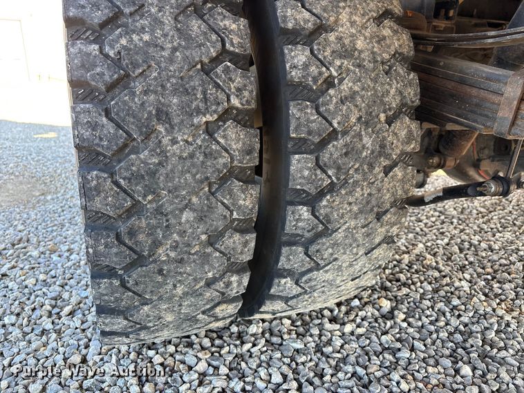 image for item DT0041 2016 RAM 5500 bucket truck