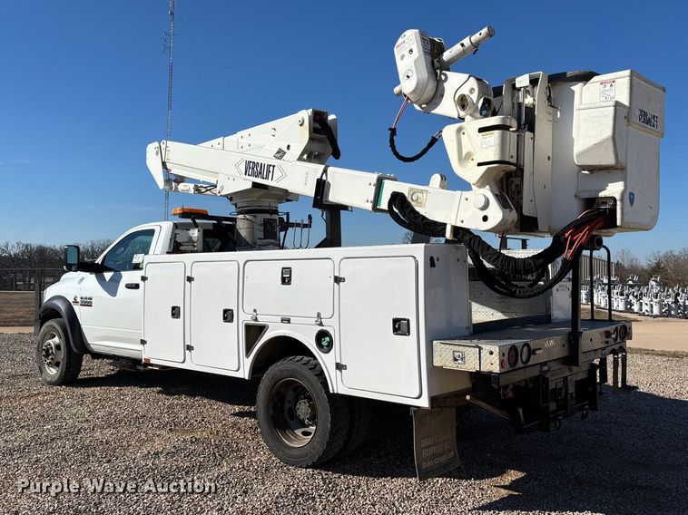 image for item DT0042 2018 RAM 5500 bucket truck