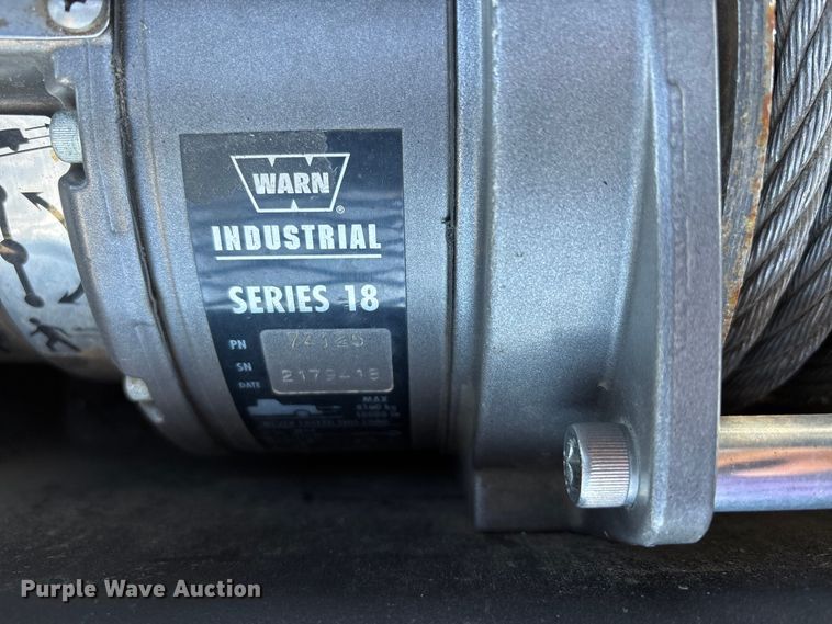 image for item DT0042 2018 RAM 5500 bucket truck