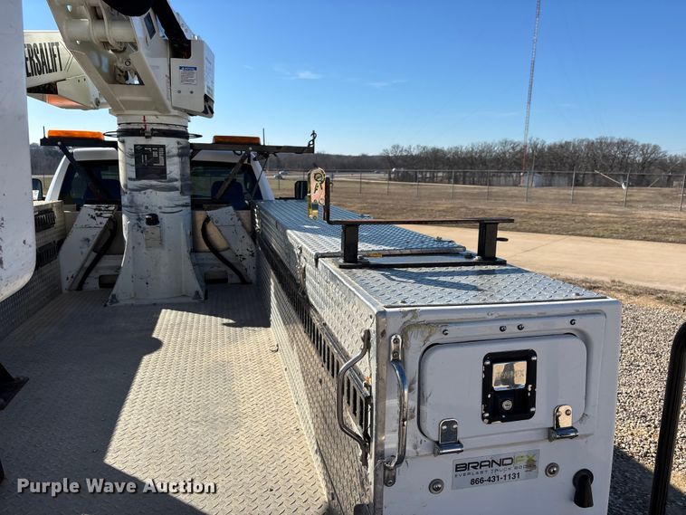 image for item DT0042 2018 RAM 5500 bucket truck