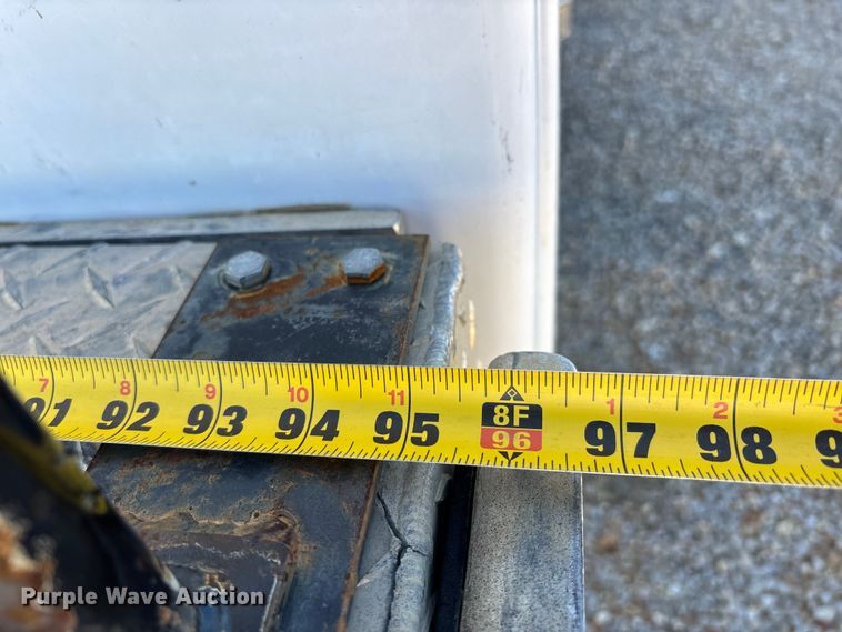 image for item DT0042 2018 RAM 5500 bucket truck