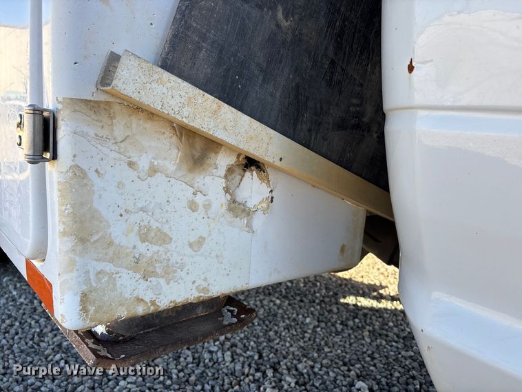 image for item DT0042 2018 RAM 5500 bucket truck