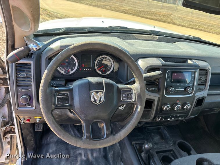 image for item DT0042 2018 RAM 5500 bucket truck