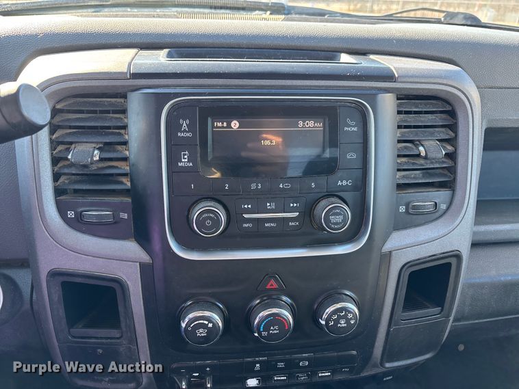 image for item DT0042 2018 RAM 5500 bucket truck