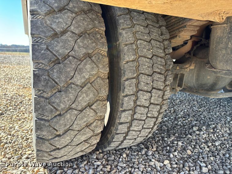 image for item DT0042 2018 RAM 5500 bucket truck