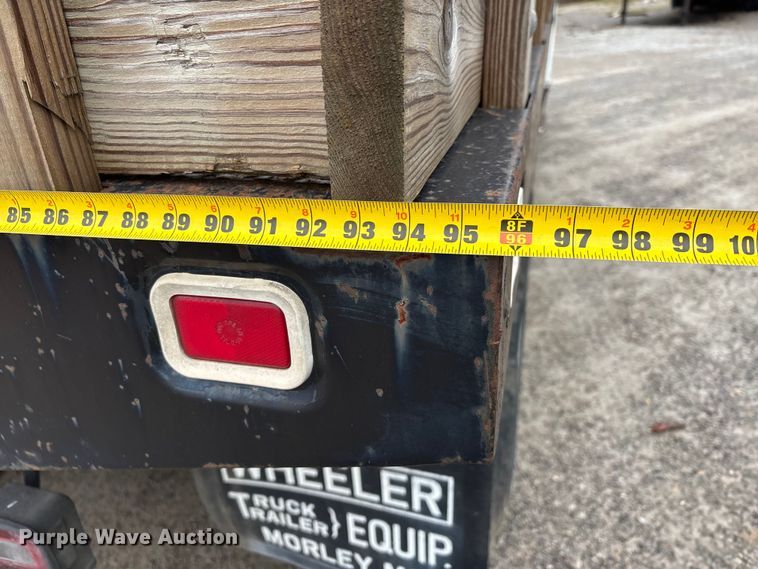 image for item DT0047 1996 International 4700 flatbed truck