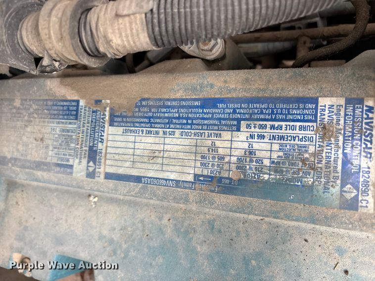 image for item DT0047 1996 International 4700 flatbed truck