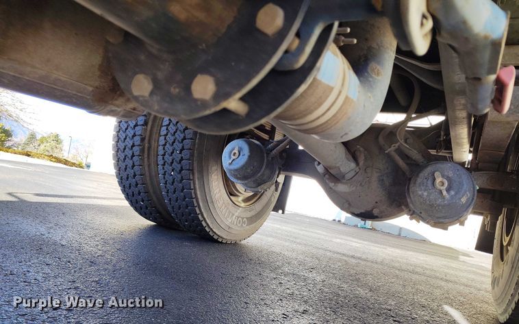 image for item DT0962 2007 International 4300 water truck