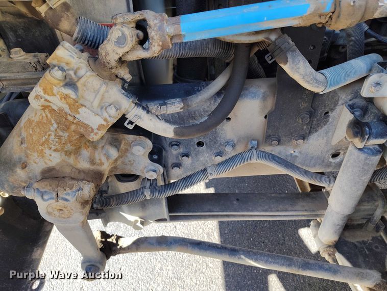 image for item DT0962 2007 International 4300 water truck