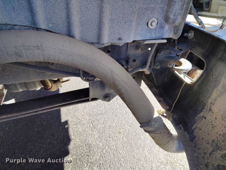 image for item DT0962 2007 International 4300 water truck