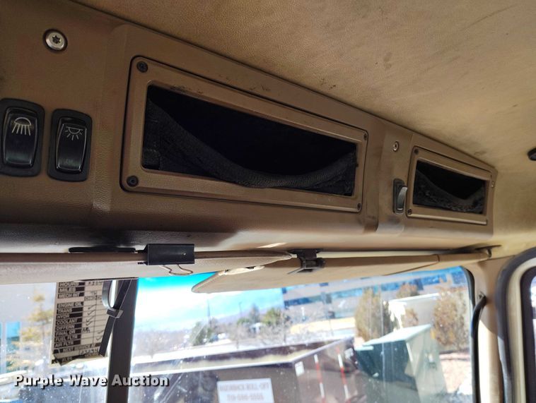 image for item DT0965 2007 Mack CTP713 fuel / lube truck