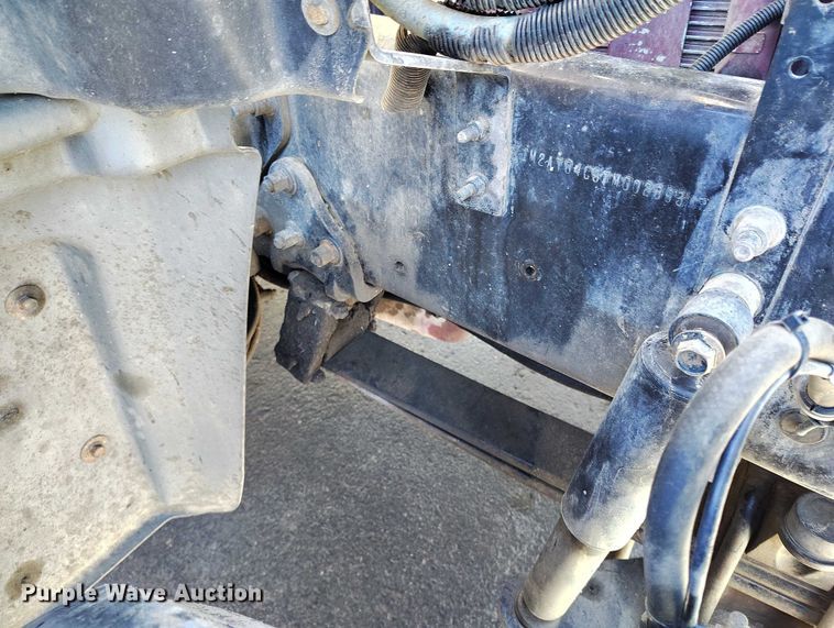 image for item DT0965 2007 Mack CTP713 fuel / lube truck