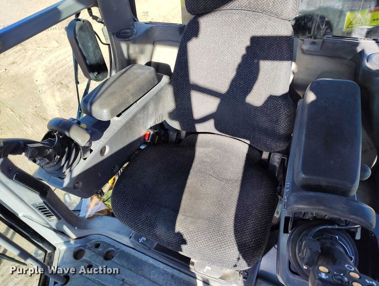 image for item DT0969 2008 Caterpillar 140M motor grader