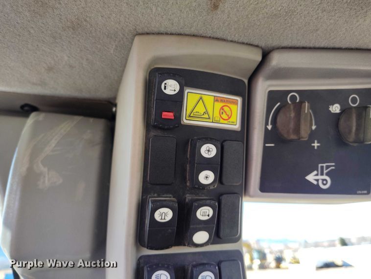 image for item DT0969 2008 Caterpillar 140M motor grader