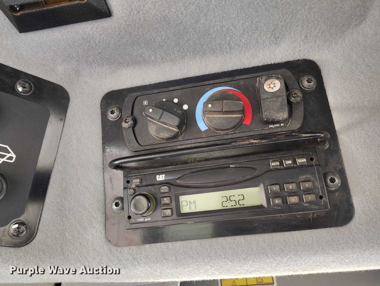 image for item DT0969 2008 Caterpillar 140M motor grader