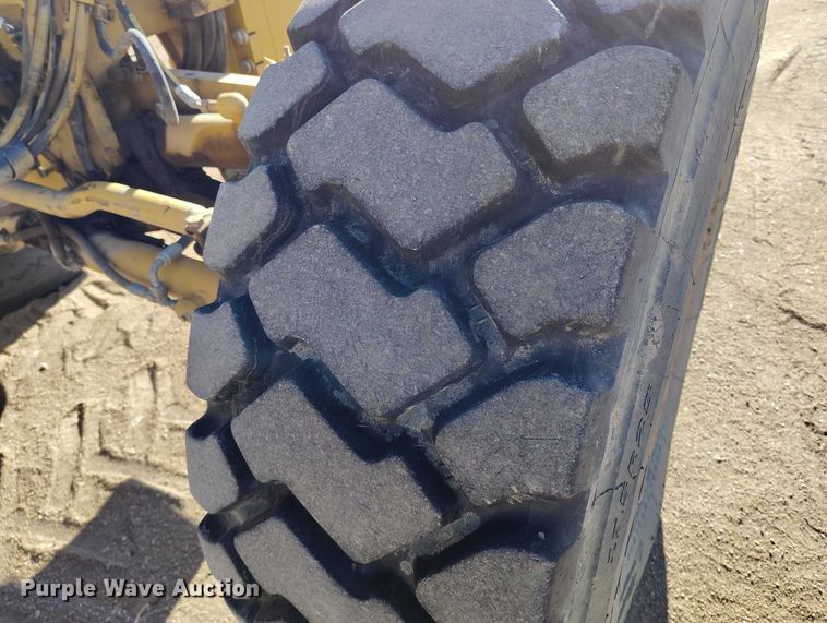 image for item DT0969 2008 Caterpillar 140M motor grader