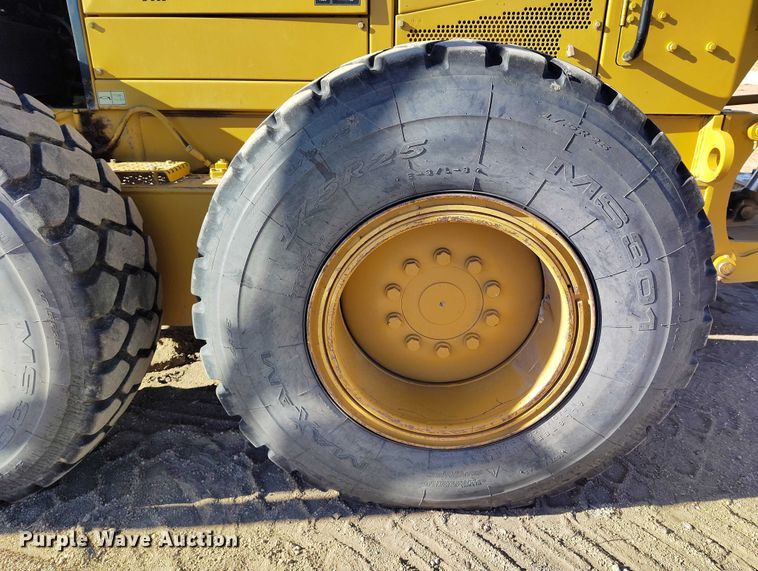 image for item DT0969 2008 Caterpillar 140M motor grader