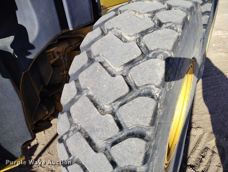 image for item DT0969 2008 Caterpillar 140M motor grader