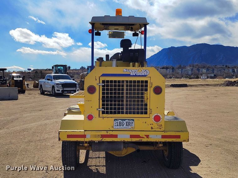 image for item DT0970 Superior DT80-CT broom