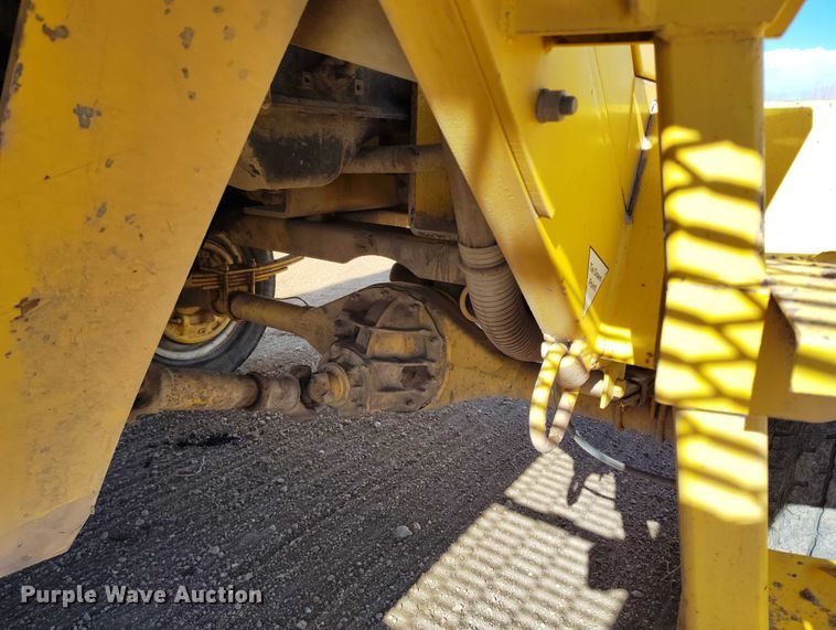 image for item DT0970 Superior DT80-CT broom