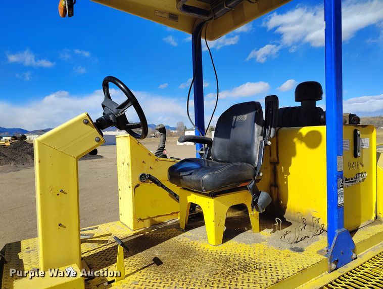 image for item DT0970 Superior DT80-CT broom