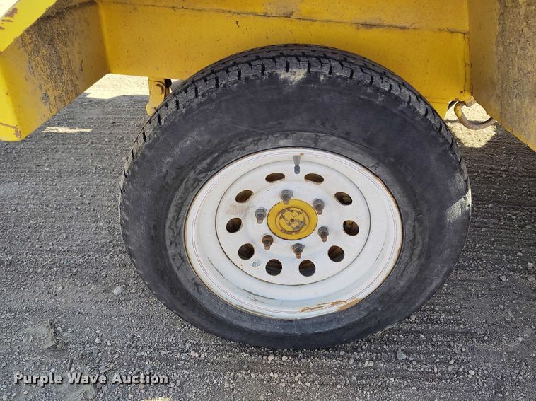 image for item DT0970 Superior DT80-CT broom