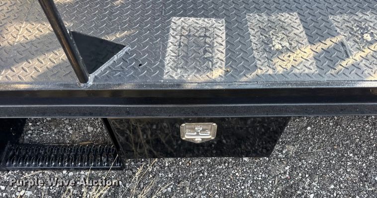 image for item DT2203 TSE UP70B cable puller bed 