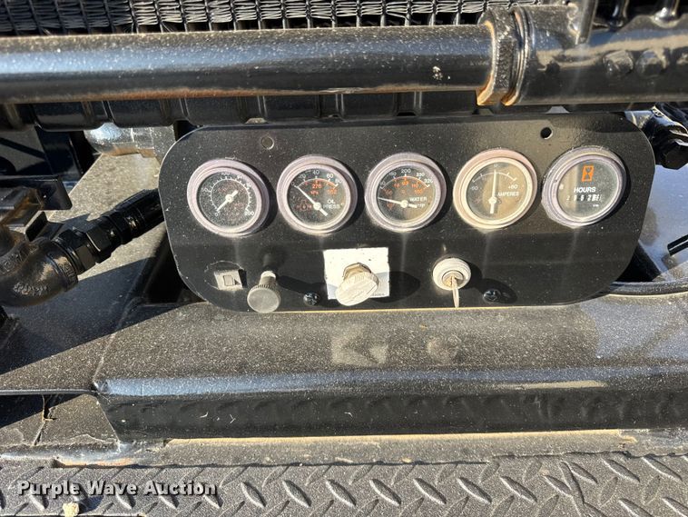 image for item DT2203 TSE UP70B cable puller bed 