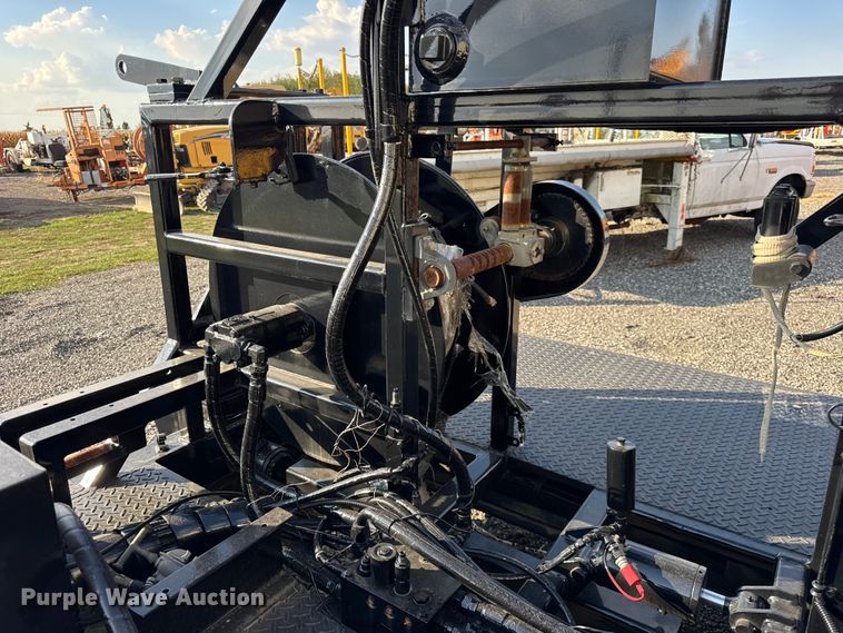 image for item DT2203 TSE UP70B cable puller bed 