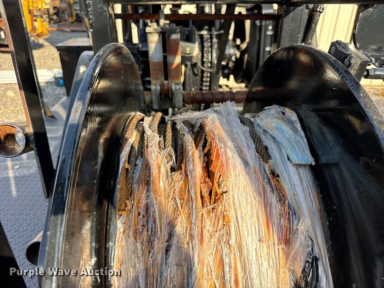 image for item DT2203 TSE UP70B cable puller bed 