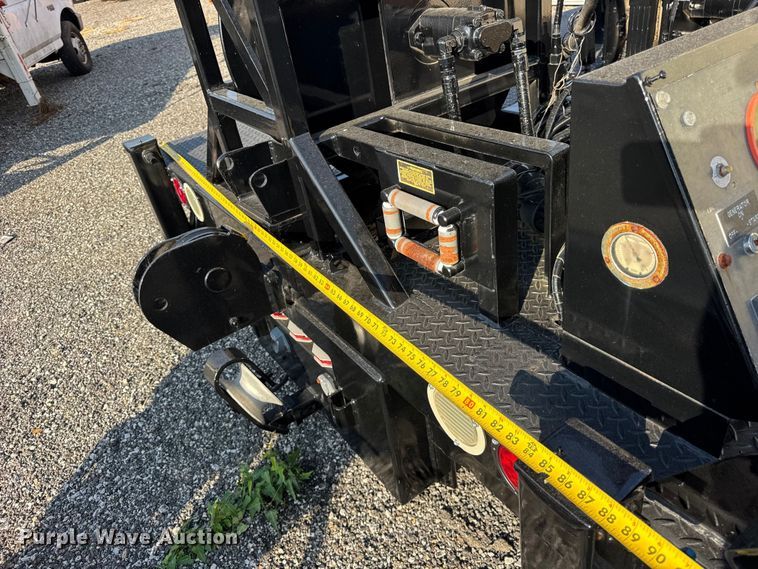 image for item DT2203 TSE UP70B cable puller bed 