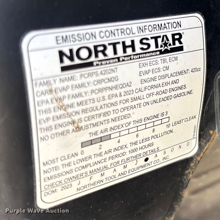 image for item DU0386 2000 Ford F650 Super Duty fuel / lube truck