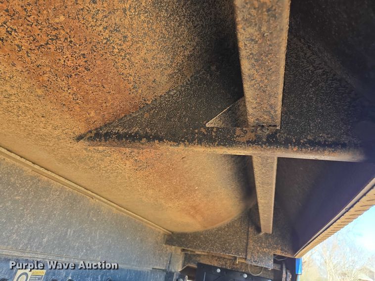 image for item DU2700 2019 Kenworth T880 dump truck