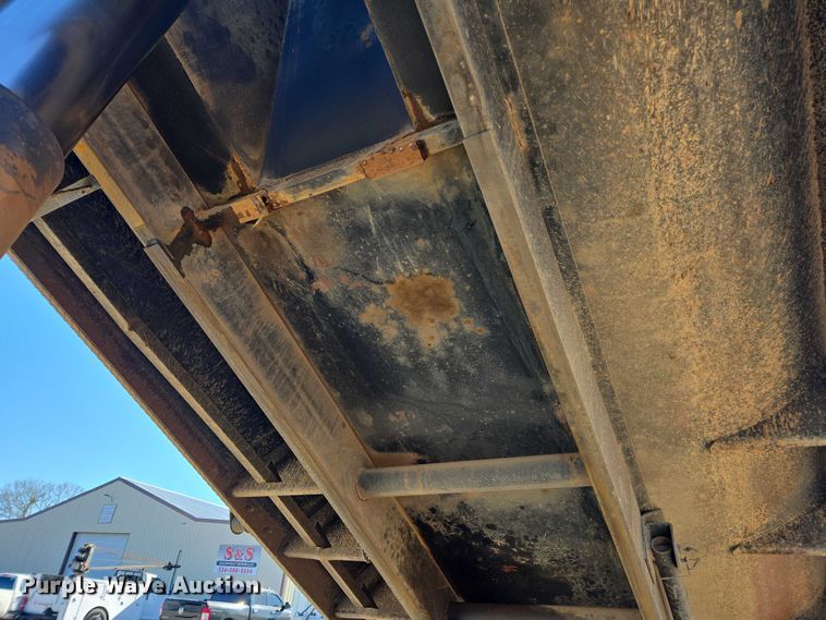 image for item DU2700 2019 Kenworth T880 dump truck