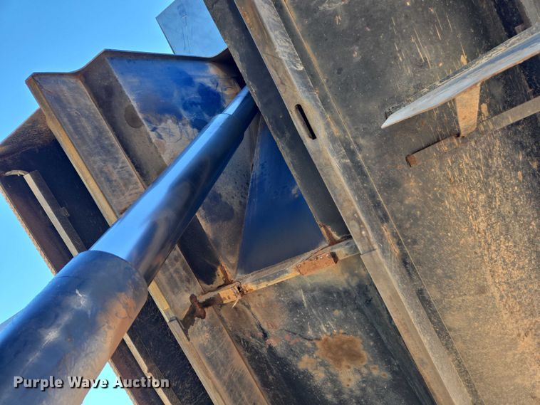 image for item DU2700 2019 Kenworth T880 dump truck