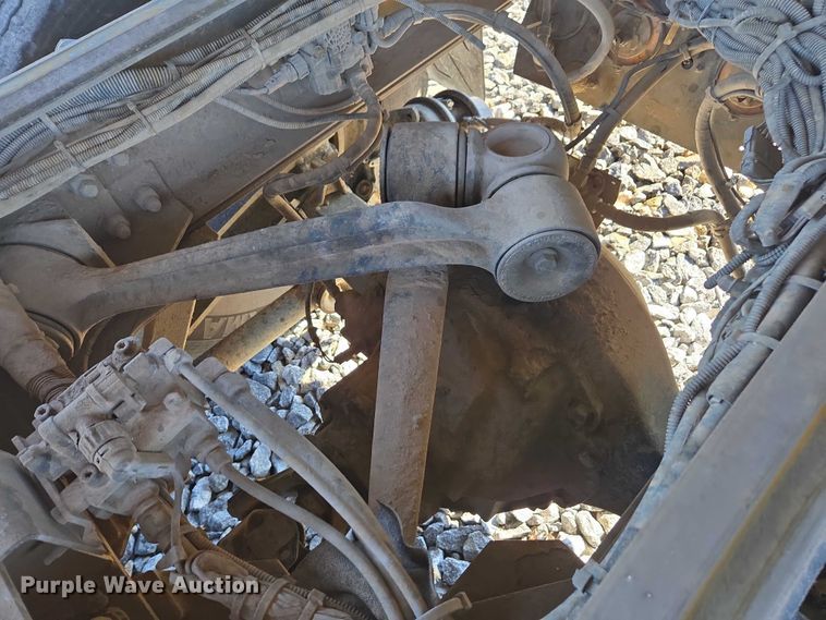 image for item DU2700 2019 Kenworth T880 dump truck